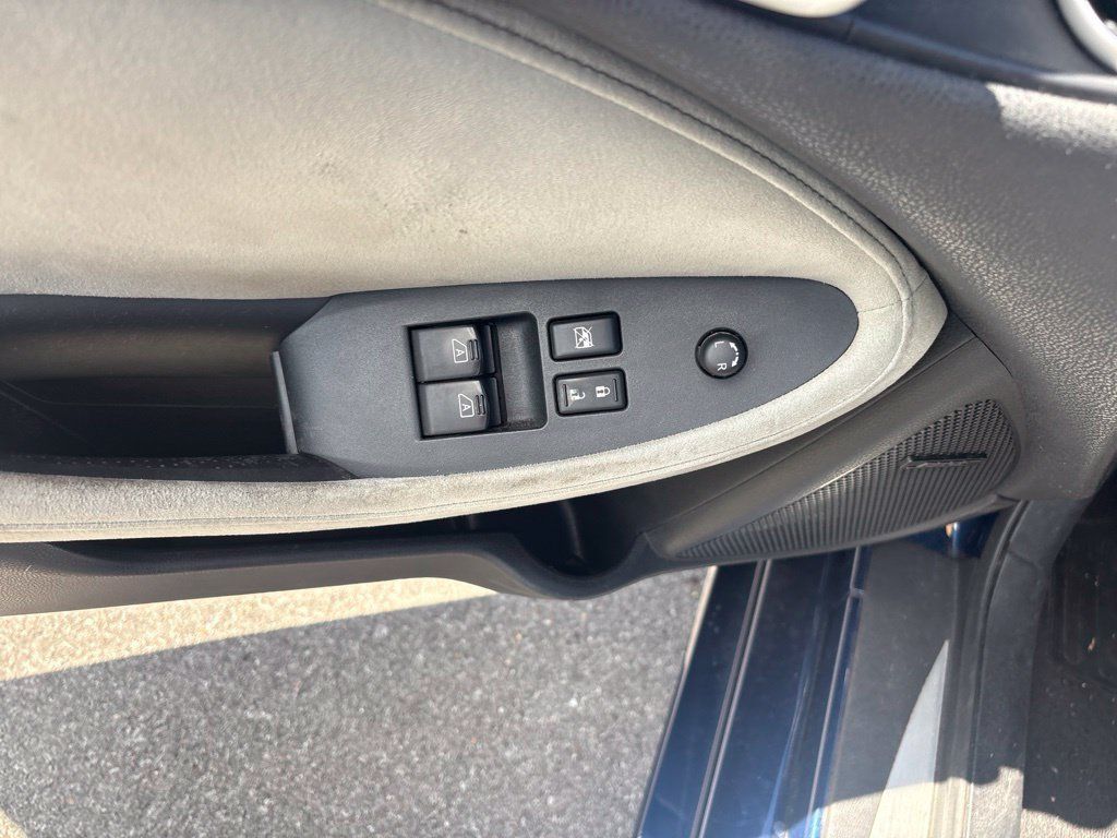 Used 2013 Nissan 370Z Touring w/ Sport Pkg RWD image 20