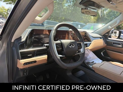 Certified 2026 INFINITI QX80 Luxe RWD image 24