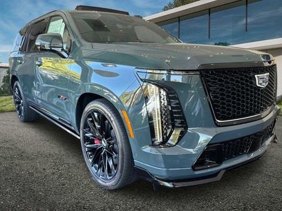 New 2025 Cadillac Escalade V