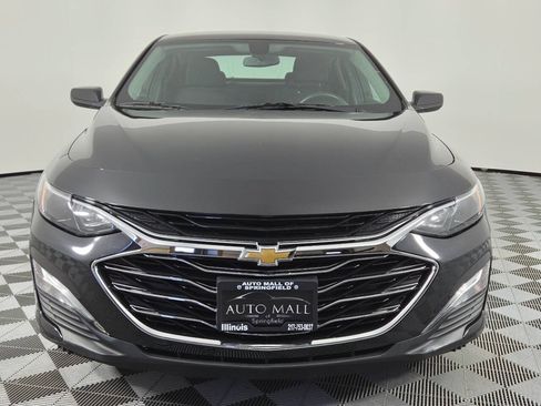 Used 2020 Chevrolet Malibu LS FWD image 2