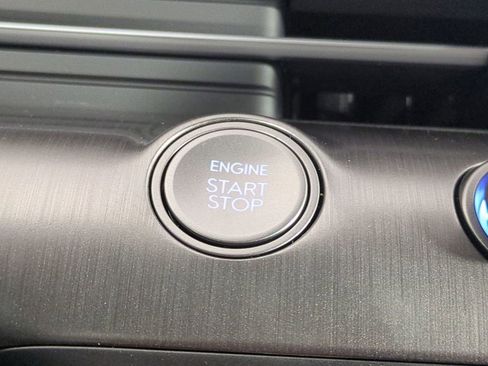 Certified 2025 Hyundai Kona SE AWD/4WD image 35