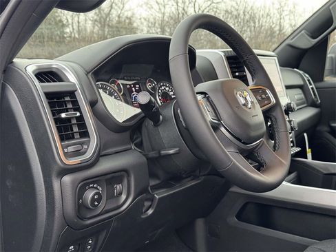 New 2026 RAM 1500 Big Horn w/ Night Edition image 2