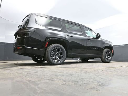 New 2026 Jeep Grand Wagoneer Limited AWD/4WD image 43
