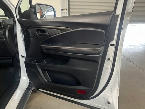 Used 2024 Honda Ridgeline TrailSport image 12