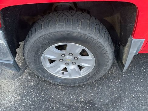 Used 2018 Chevrolet Silverado 1500 LT w/ All Star Edition image 8