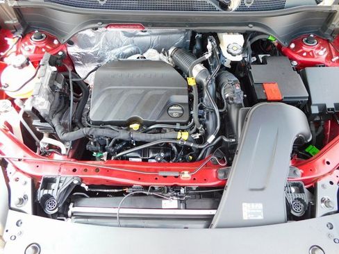 New 2025 Chevrolet Trax LT w/ Driver Confidence Package image 35