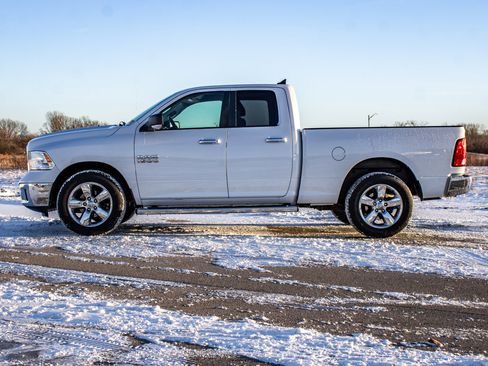 Used 2016 RAM 1500 Big Horn image 4