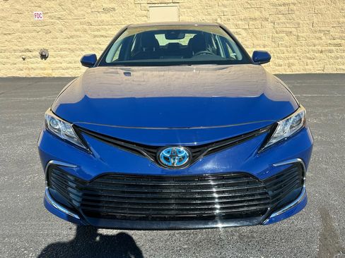 Used 2024 Toyota Camry LE FWD image 8