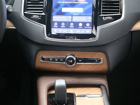 Certified 2023 Volvo XC90 B6 Plus w/ Protection Package Premier AWD/4WD image 26