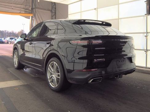 Used 2021 Porsche Cayenne Coupe image 2
