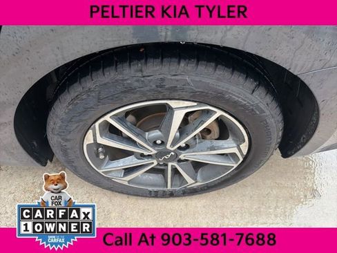 Used 2022 Kia Forte LXS w/ LXS Technology Package image 8