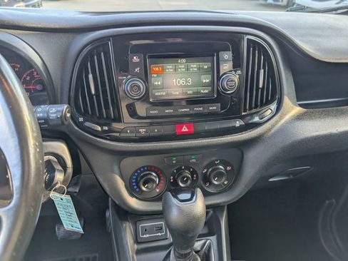 Used 2017 RAM ProMaster City Tradesman w/ Rear Back-up Camera Group FWD image 15