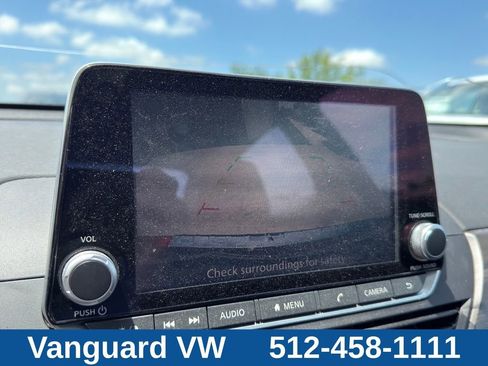 Used 2023 Nissan Altima 2.5 SV FWD image 19