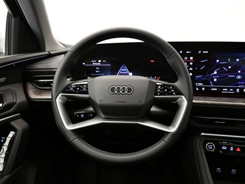 Used 2025 Audi Q5 Premium Plus w/ Premium Plus image 21