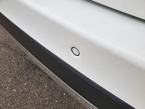 Used 2025 Mercedes-Benz GLC 300 image 36