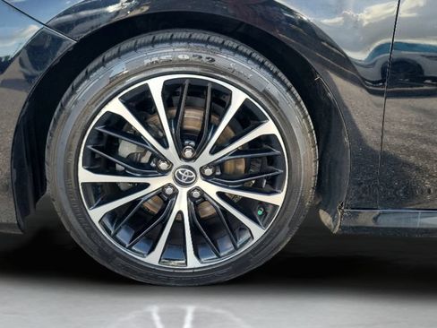 Certified 2020 Toyota Camry LE FWD image 25