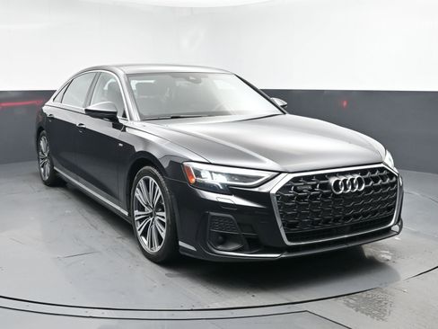 Used 2022 Audi A8 L 3.0T w/ Executive Package image 2