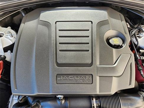 Used 2026 Jaguar F-PACE R-Dynamic S image 22