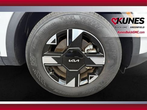 Used 2026 Kia Sportage LX AWD/4WD image 13