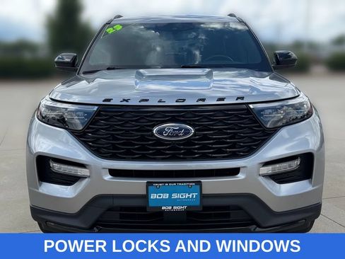 Used 2023 Ford Explorer ST-Line AWD/4WD image 8