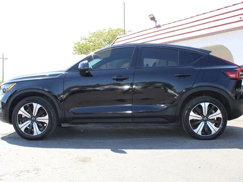 Used 2023 Volvo C40 P8 Recharge Plus w/ Protection Package Premier AWD/4WD image 40