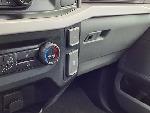 Used 2023 Ford F150 XLT image 12