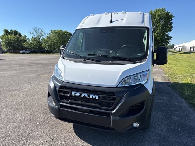 Used 2025 RAM ProMaster 2500 w/ Convenience Group FWD image 4