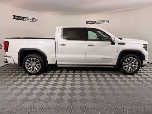 Used 2025 GMC Sierra 1500 Denali AWD/4WD image 6
