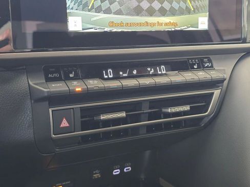 New 2026 Toyota Camry XSE AWD/4WD image 31