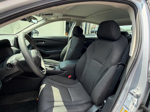 Certified 2023 Honda Accord EX image 13