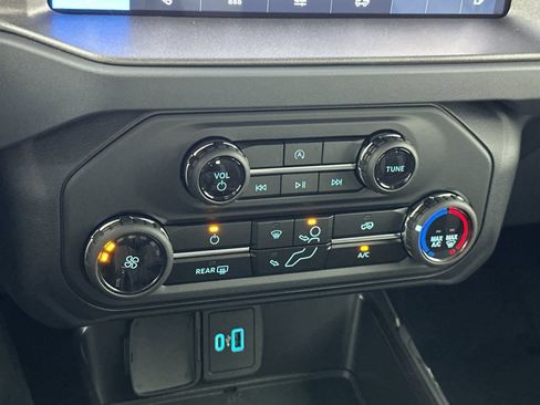 New 2025 Ford Bronco 2-Door AWD/4WD image 15