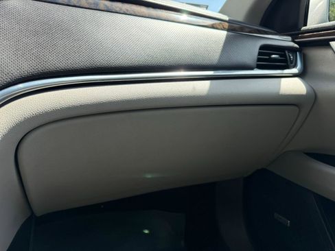 Used 2016 Cadillac XTS Luxury image 39