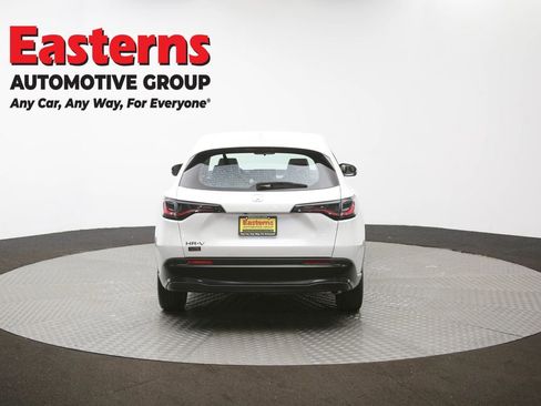 Used 2025 Honda HR-V LX image 35