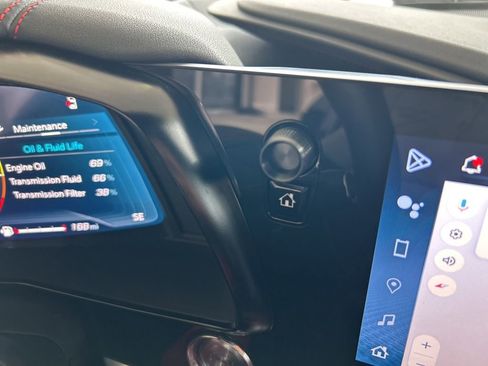 Used 2025 Chevrolet Corvette Stingray Convertible w/ Z51 Performance Package image 38