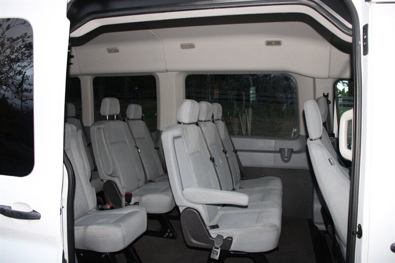 Used 2015 Ford Transit 350 XLT RWD image 15