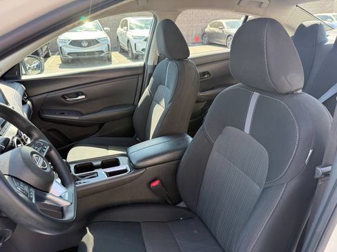 Used 2024 Nissan Sentra SV FWD image 14