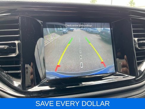 Used 2022 Dodge Durango GT RWD image 11