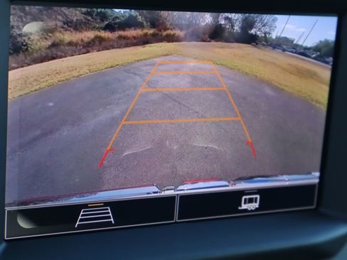 Certified 2026 GMC Sierra 1500 Pro w/ Pro Value Package image 15