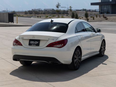 Used 2018 Mercedes-Benz CLA 250 4MATIC image 7