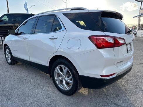 Used 2021 Chevrolet Equinox Premier image 3