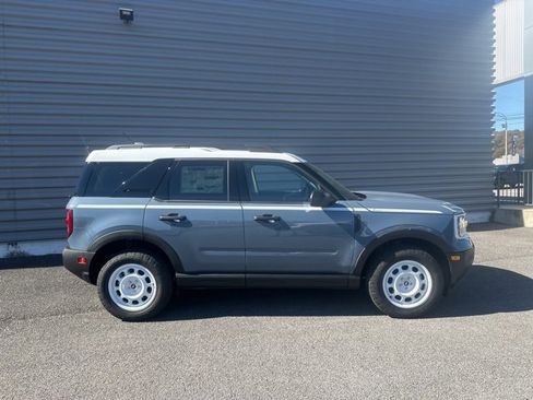 New 2025 Ford Bronco Sport Heritage w/ Convenience Package image 2