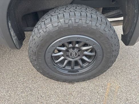 Used 2021 Chevrolet Silverado 1500 LT Trail Boss w/ Convenience Package II image 30