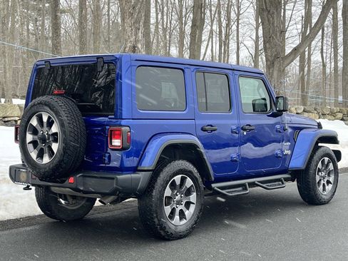 Used 2018 Jeep Wrangler Unlimited Sahara image 4