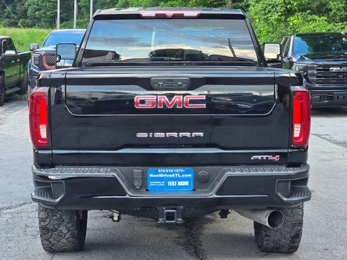 Used 2022 GMC Sierra 2500 AT4 w/ Gooseneck/5TH Wheel Package AWD/4WD image 6
