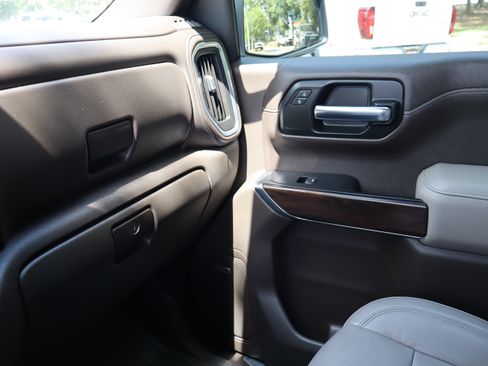 Used 2020 GMC Sierra 1500 SLT w/ SLT Premium Plus Package AWD/4WD image 45