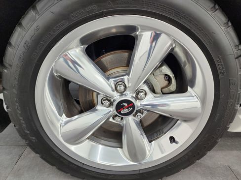 Used 2007 Ford Mustang GT image 43