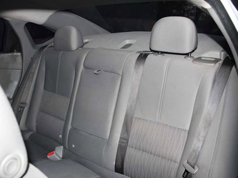 Used 2017 Chevrolet Impala LS image 6