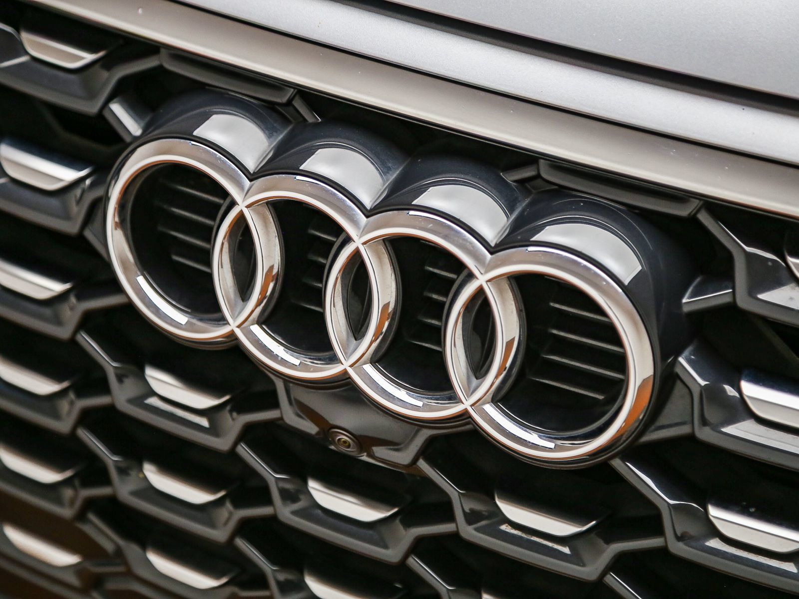 Used 2022 Audi Q5 2.0T Premium Plus w/ Premium Plus Package AWD/4WD image 9
