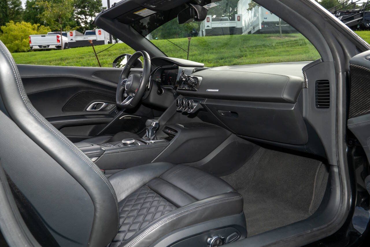 Used 2020 Audi R8 V10 performance AWD/4WD image 27