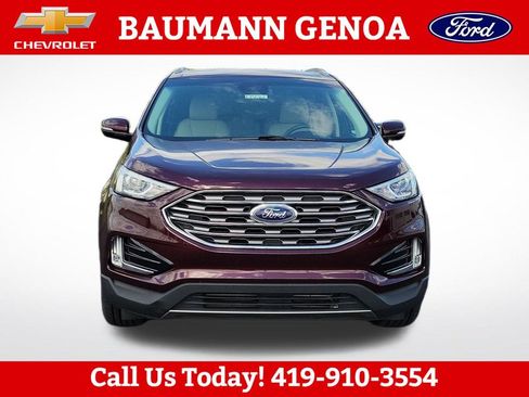 Used 2019 Ford Edge Titanium w/ Cold Weather Package FWD image 8